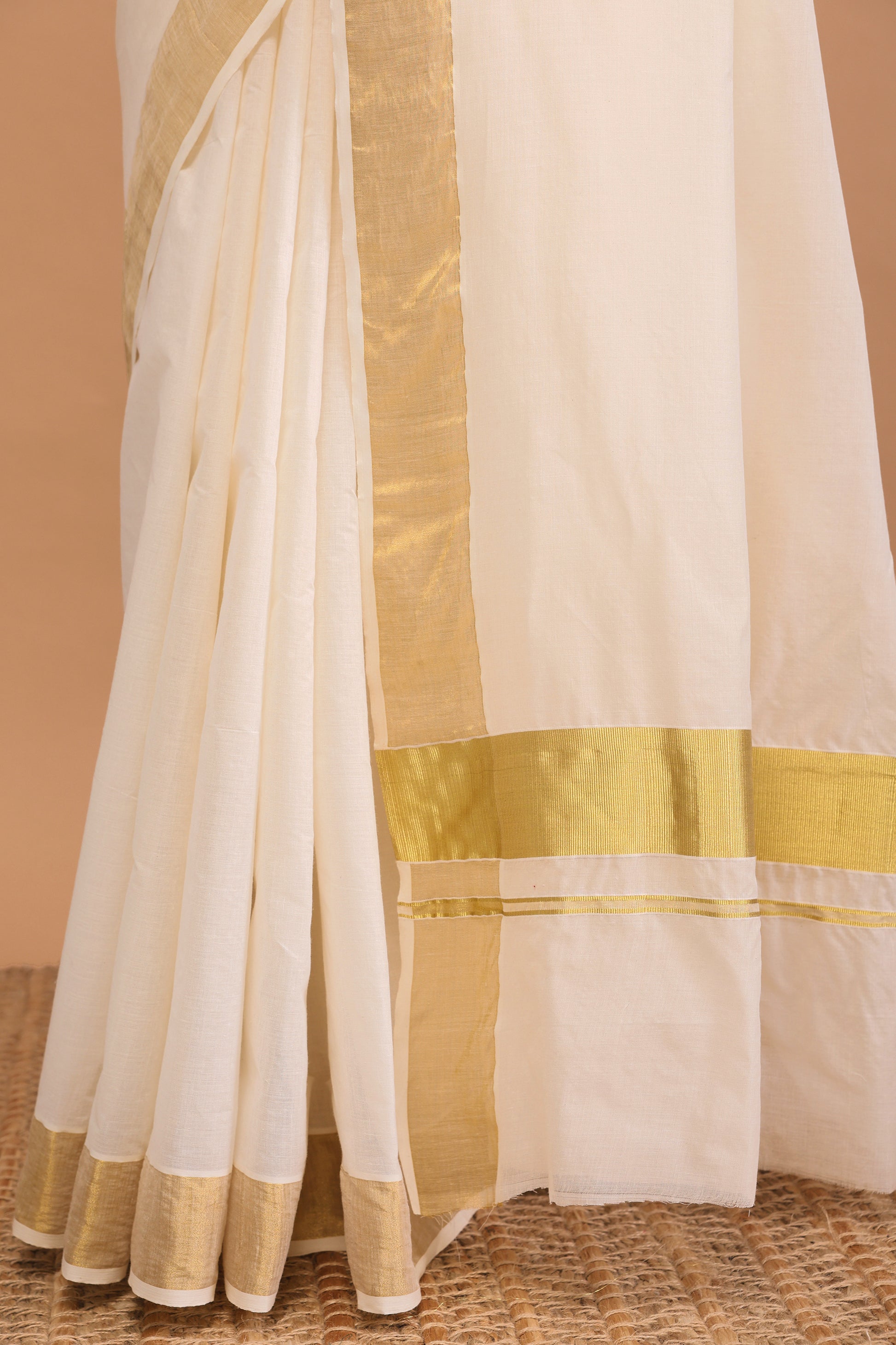 Vaishnavi  Kasavu – 3 Inch