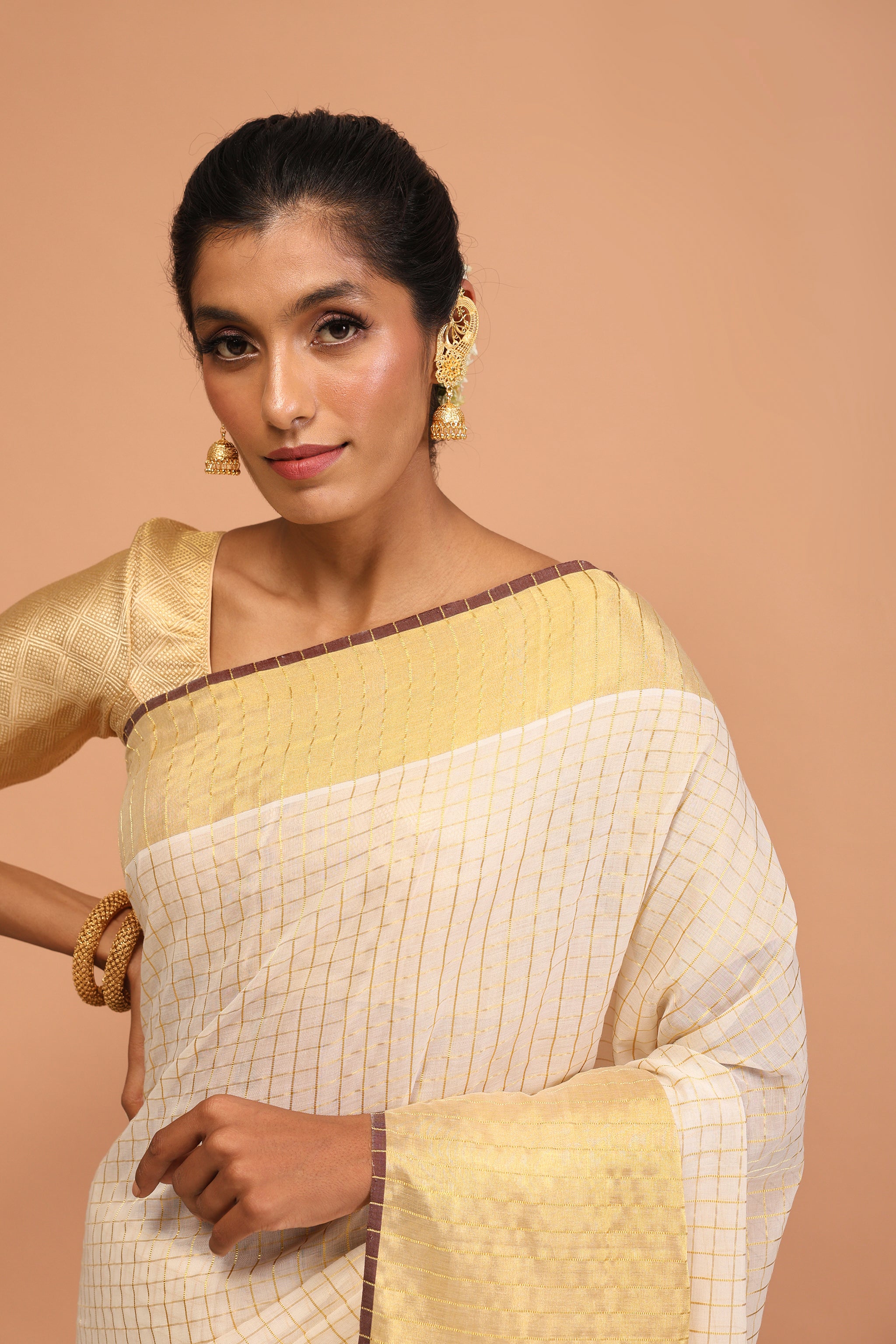 Rajeshwari Heirloom Check Gold Saree