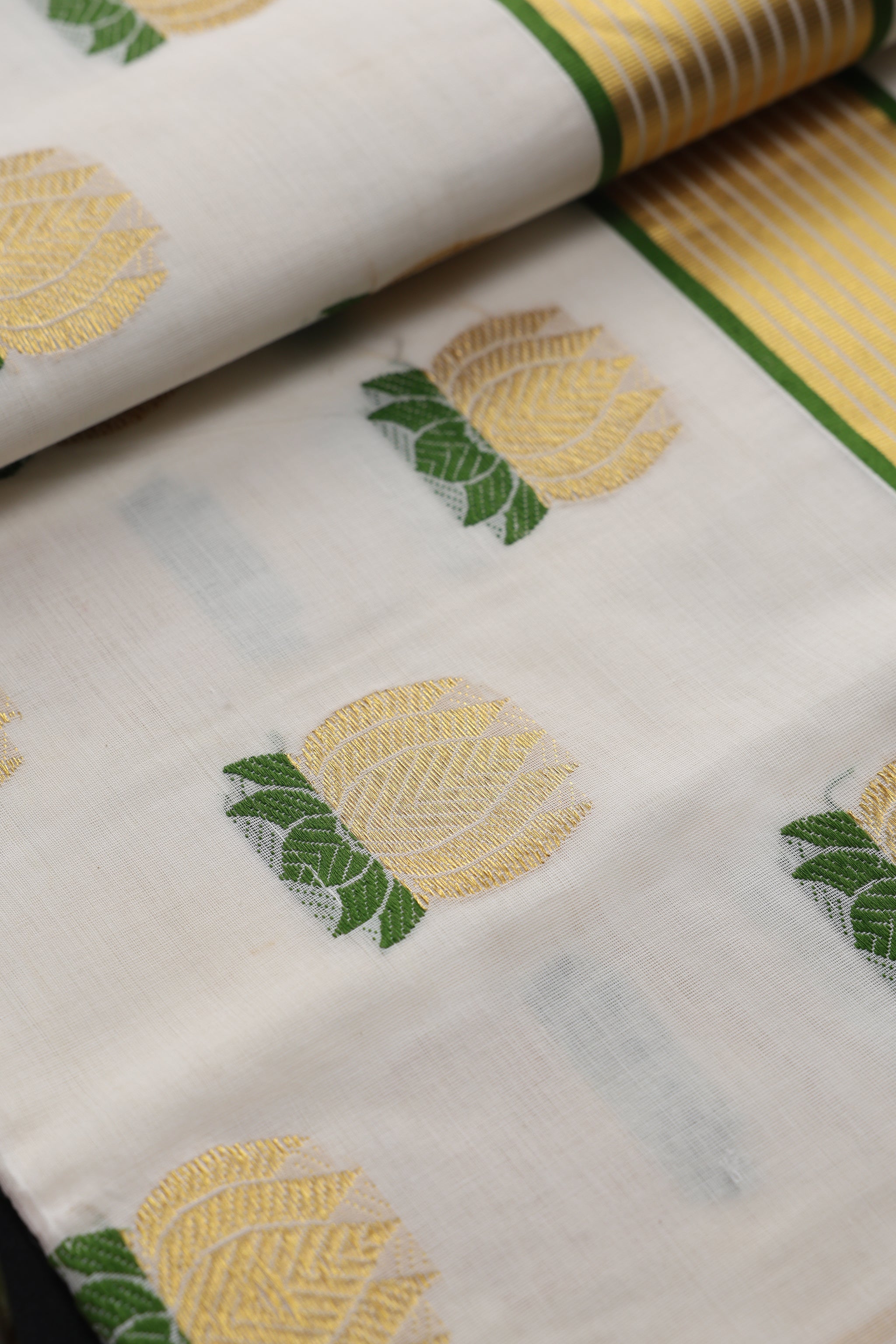 Apsara Sacred Lotus Kasavu