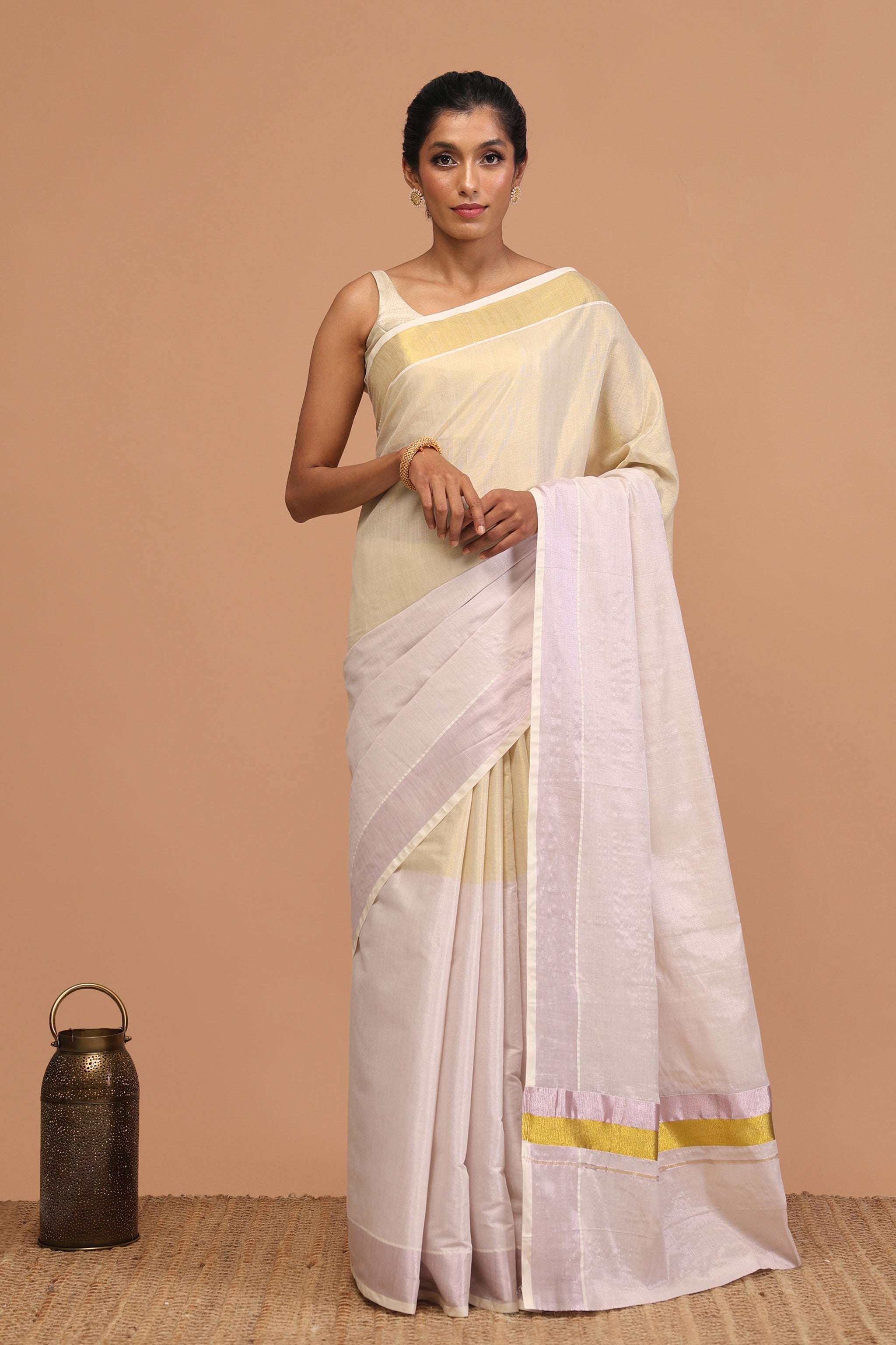 Chinmayi Lavender Lustre Kasavu