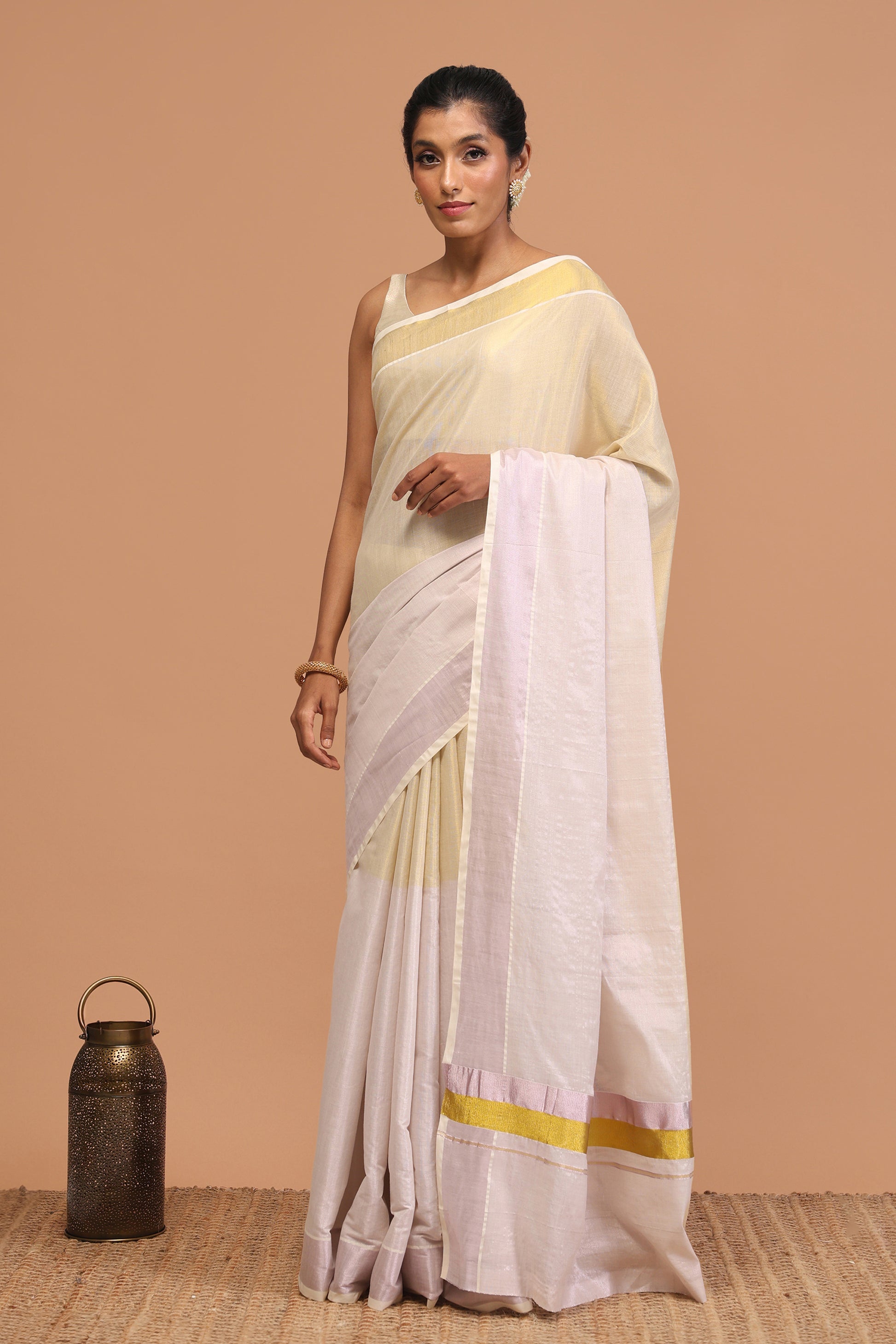 Chinmayi Lavender Lustre Kasavu