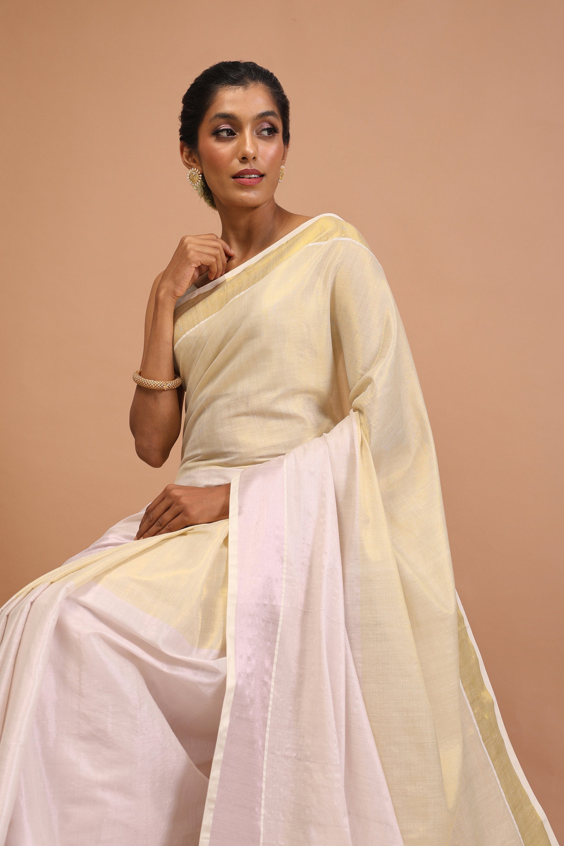 Chinmayi Lavender Lustre Kasavu