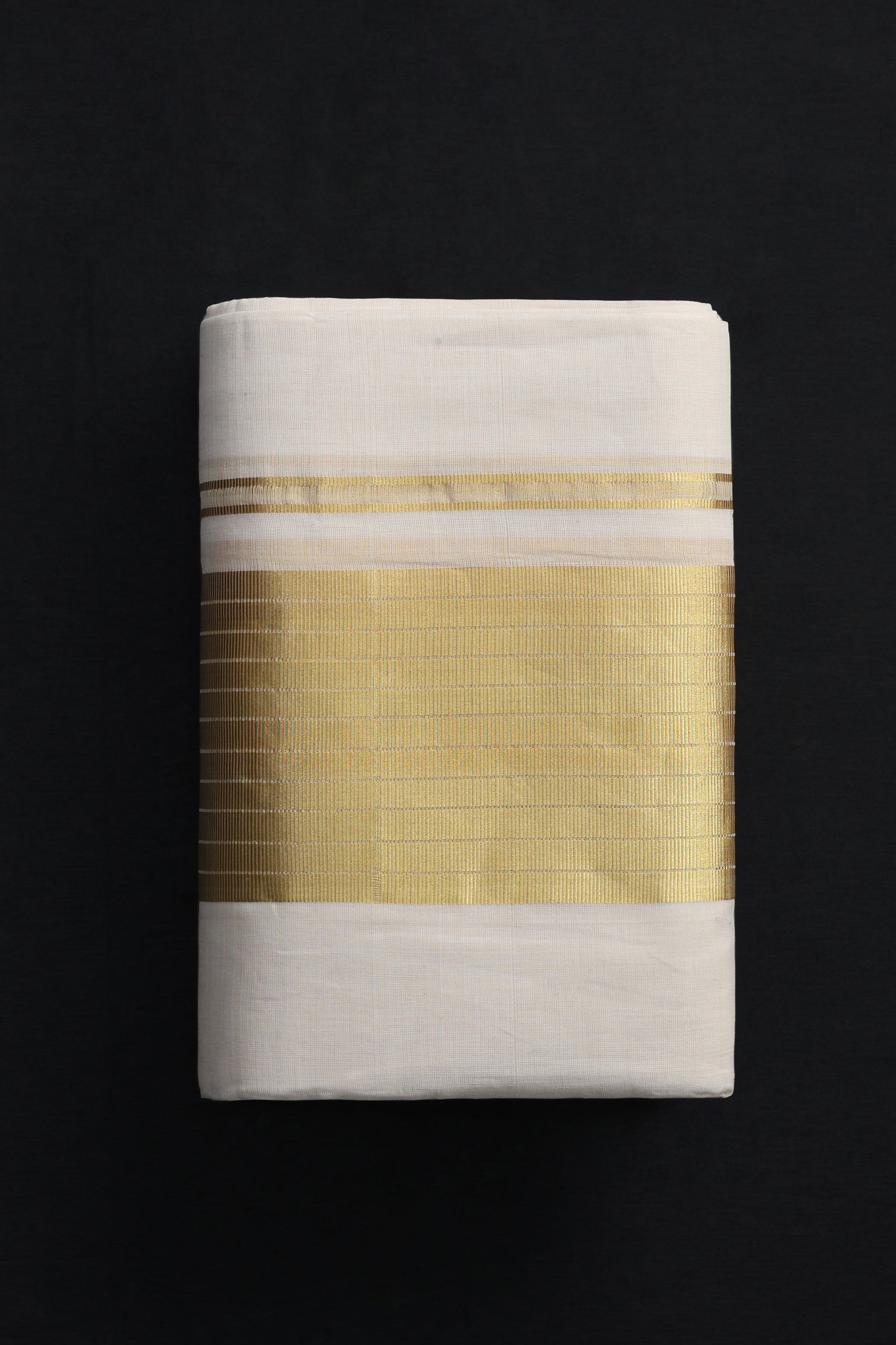 Hamsini Eternal Grace Double set Mundu