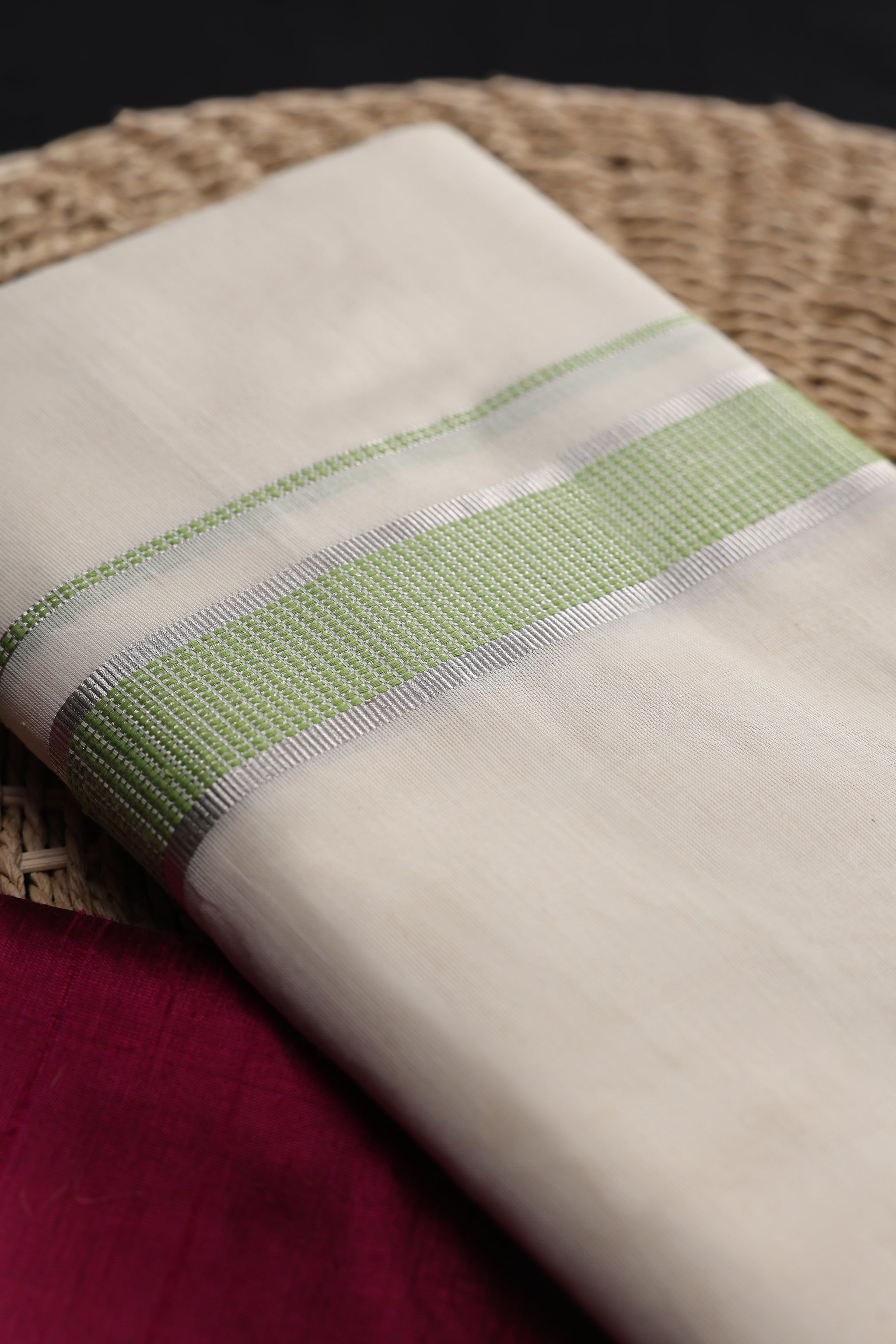 Mint Whisper Mundu