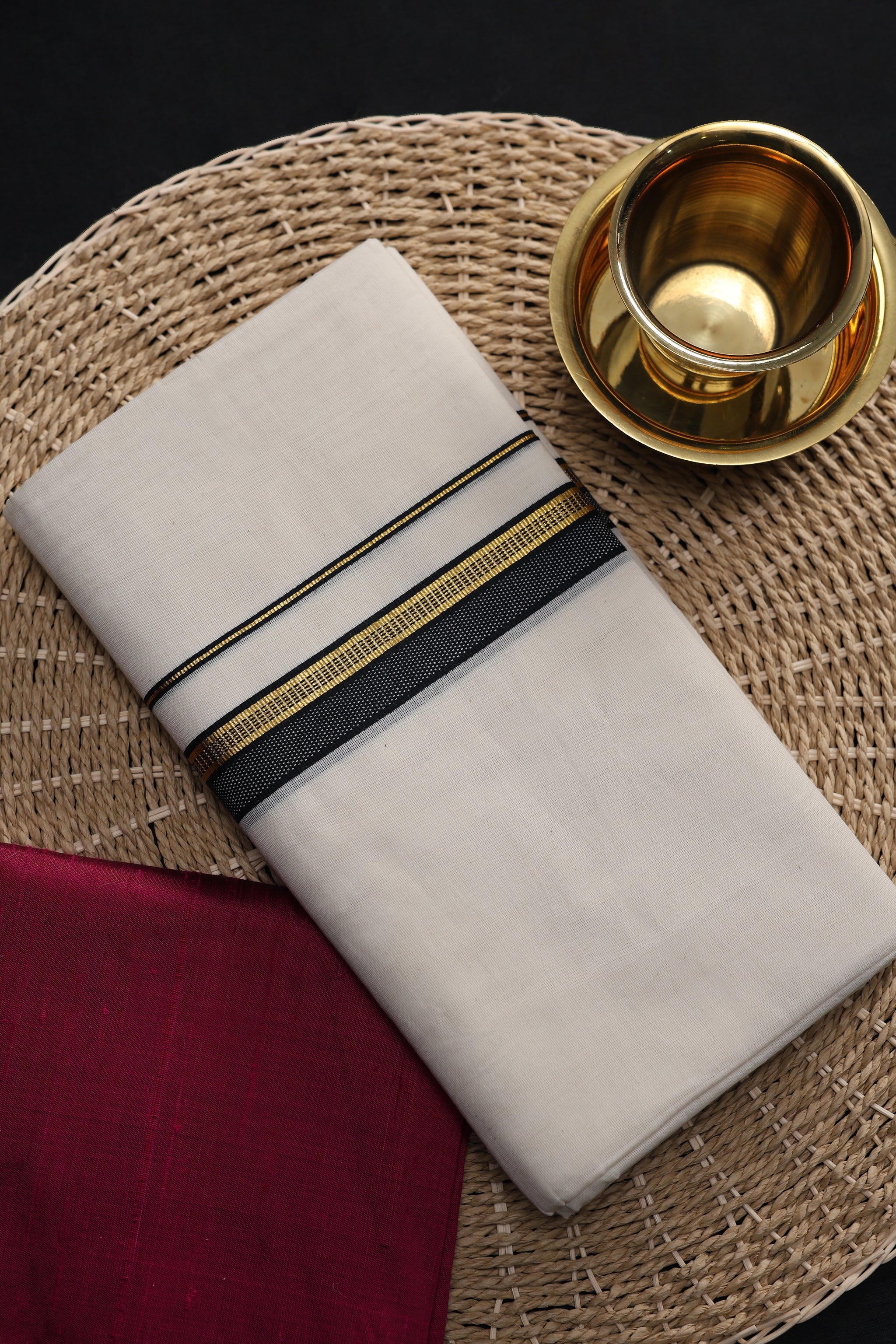 Midnight Ember Mundu