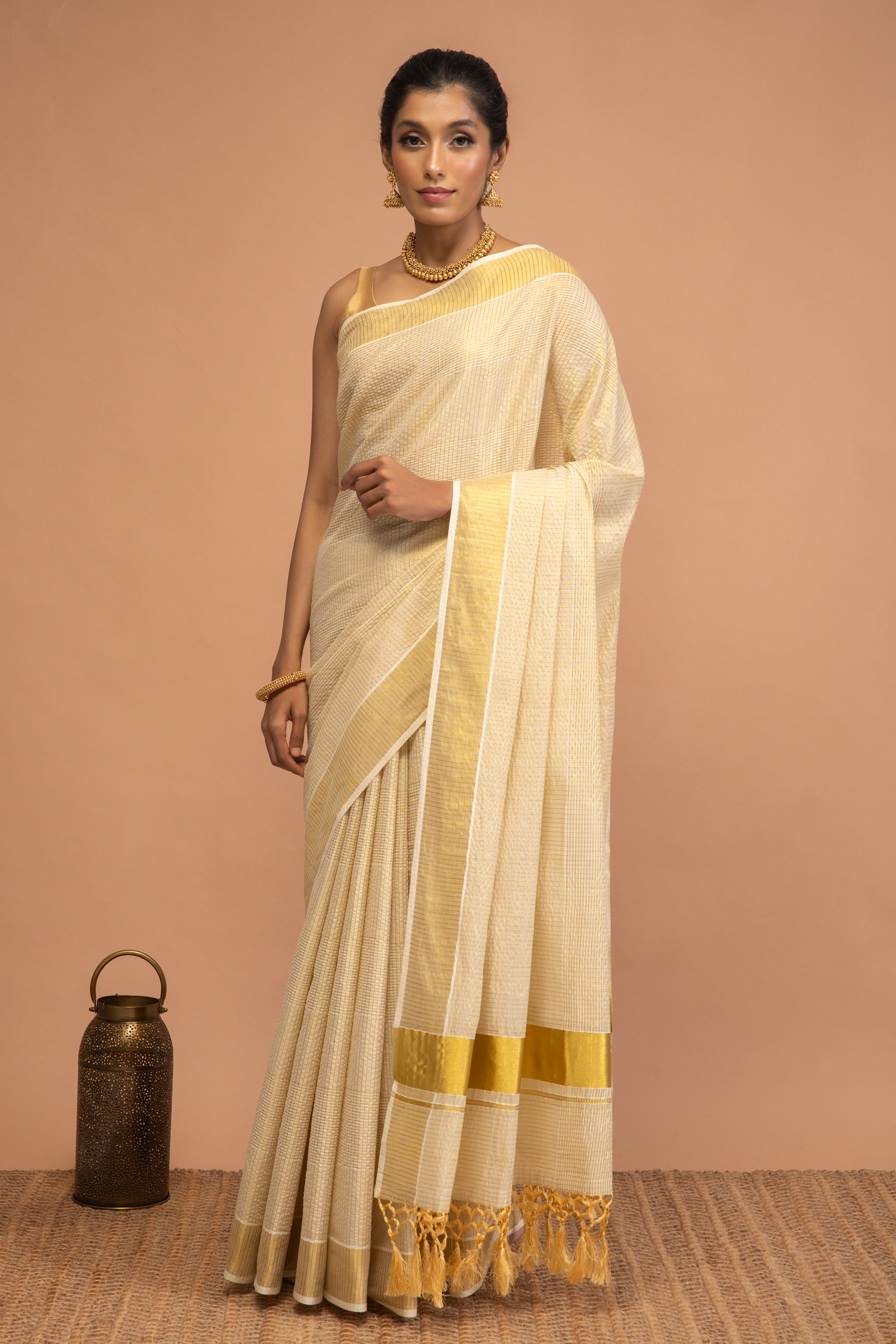 Nayantara Check Kasavu