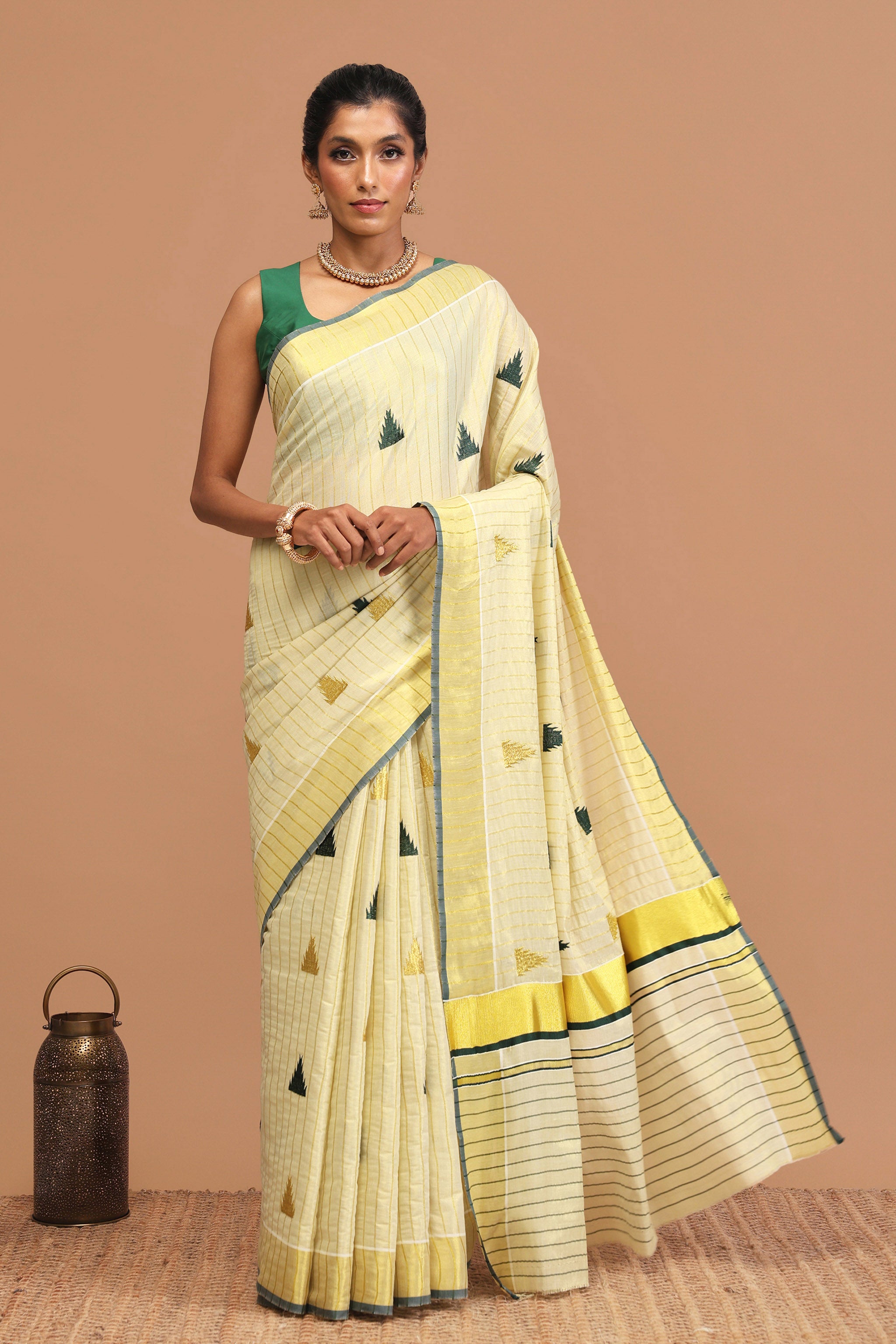 Roshini Temple Kasavu