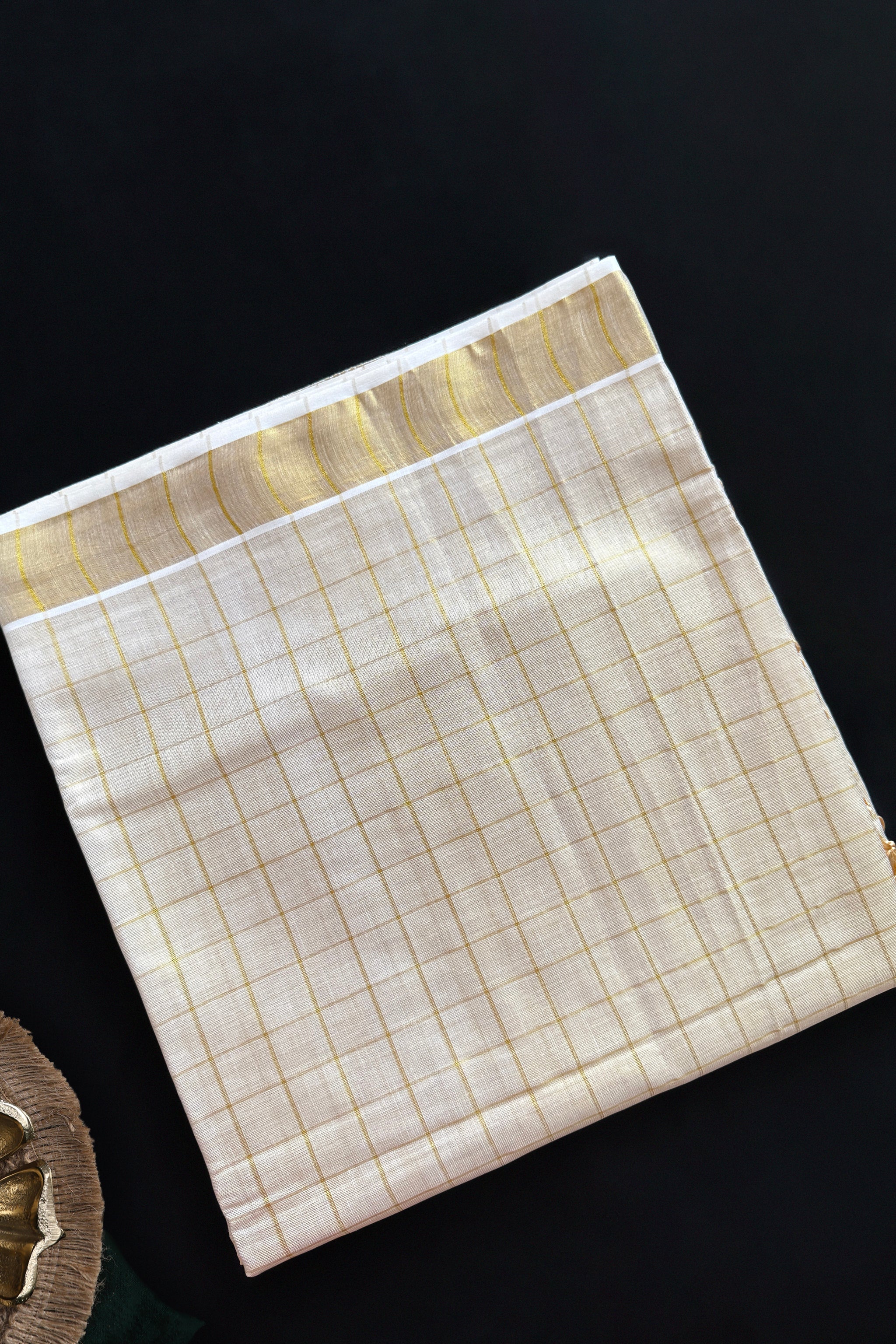 Savitri  Gilded Grid Kasavu