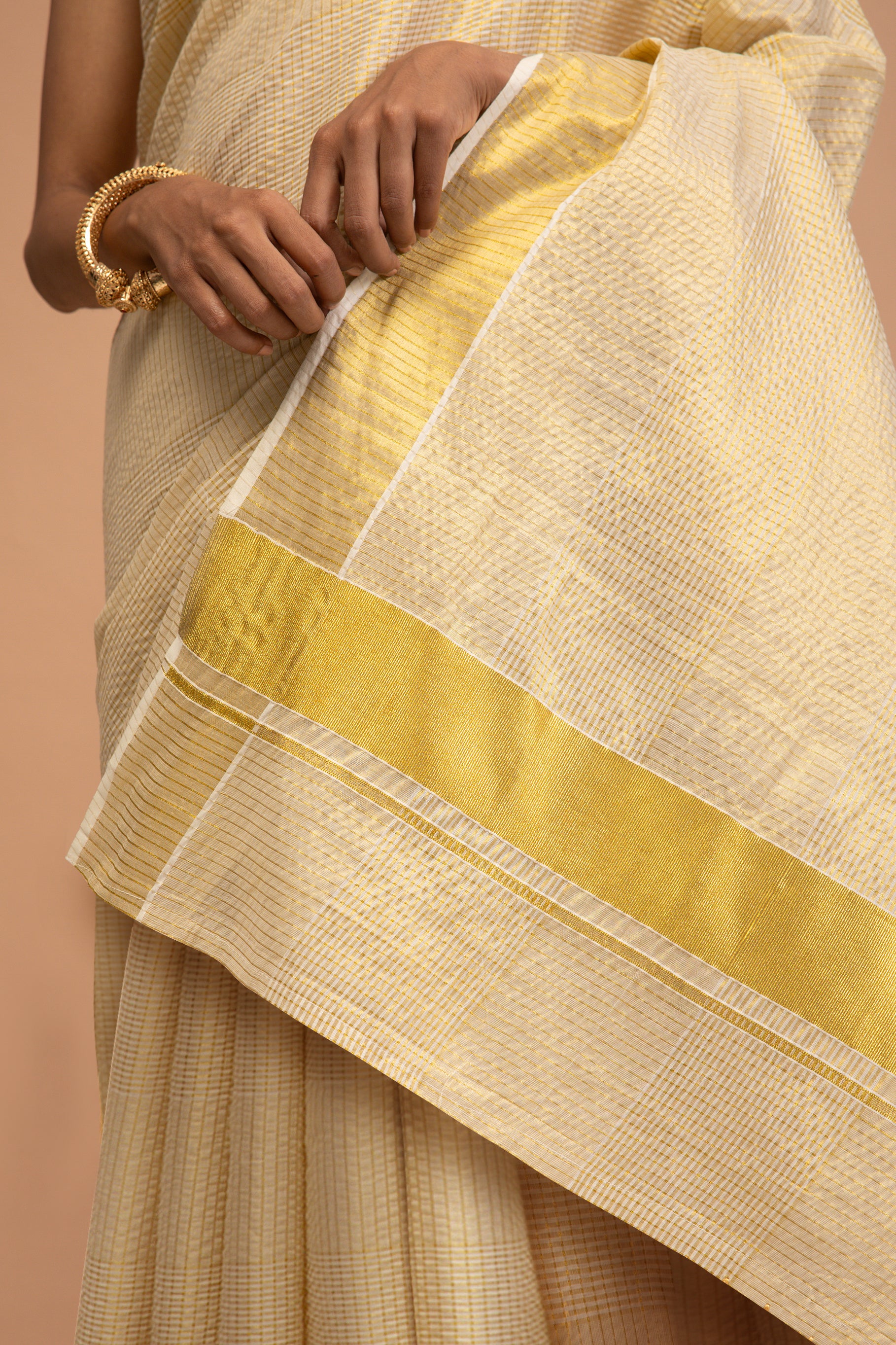Thangam Heritage Kasavu no tassel